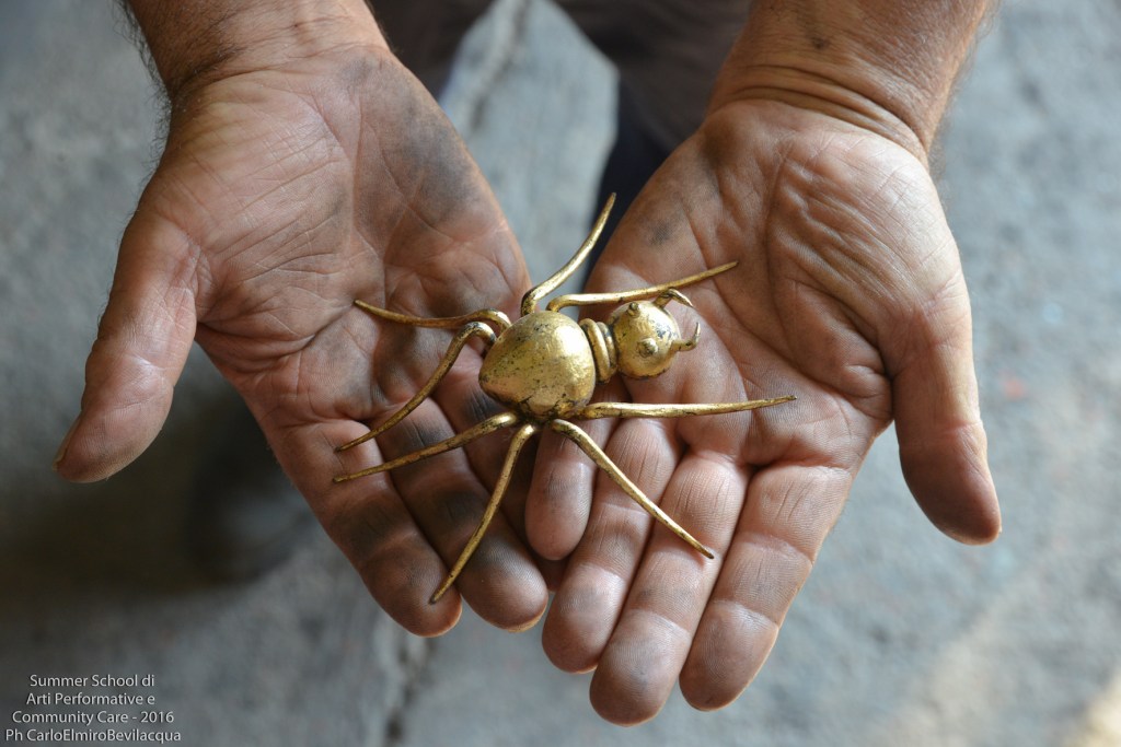 LE MANI CHE&nbsp;SANNO