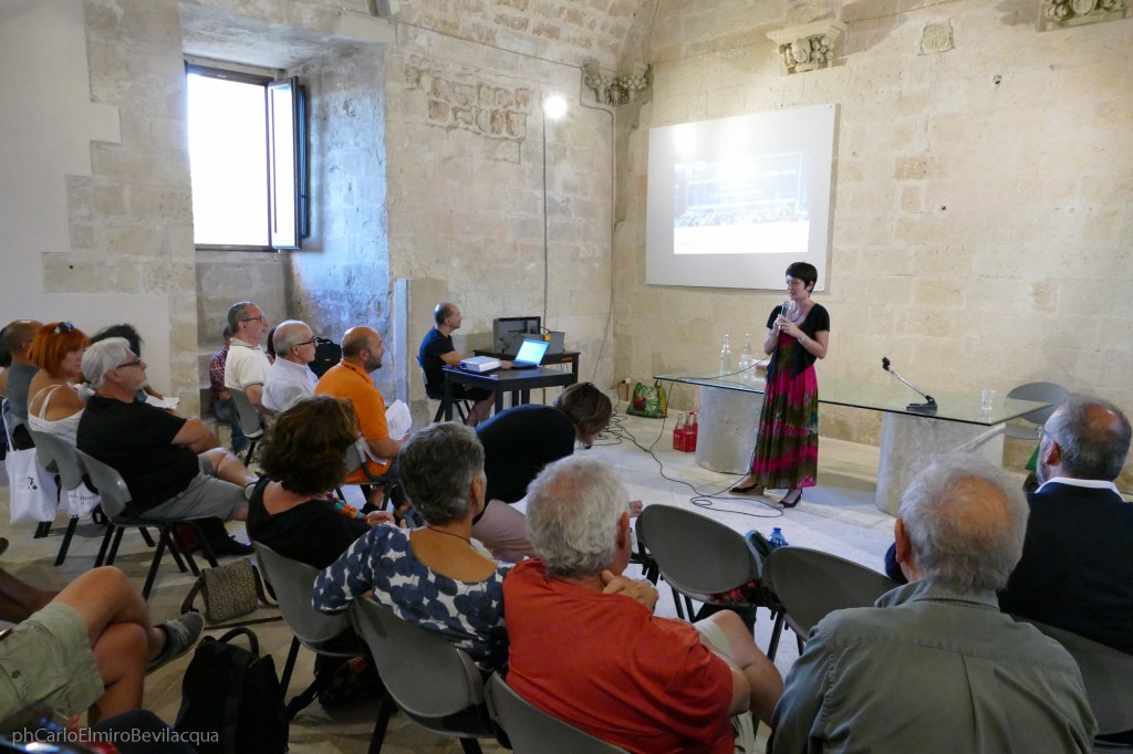 Costruire comunità: formazione alla ricerca-intervento